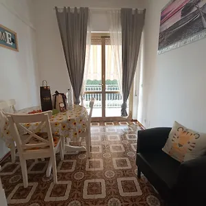happy-house-lido-di-camaiore.it-tuscanyhotel.com/
