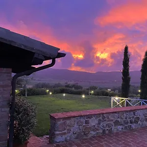 podere-vecchia-commenda.it-tuscanyhotel.com/
