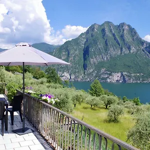 casa-emilia-riva-di-solto.it-lombardy.com/