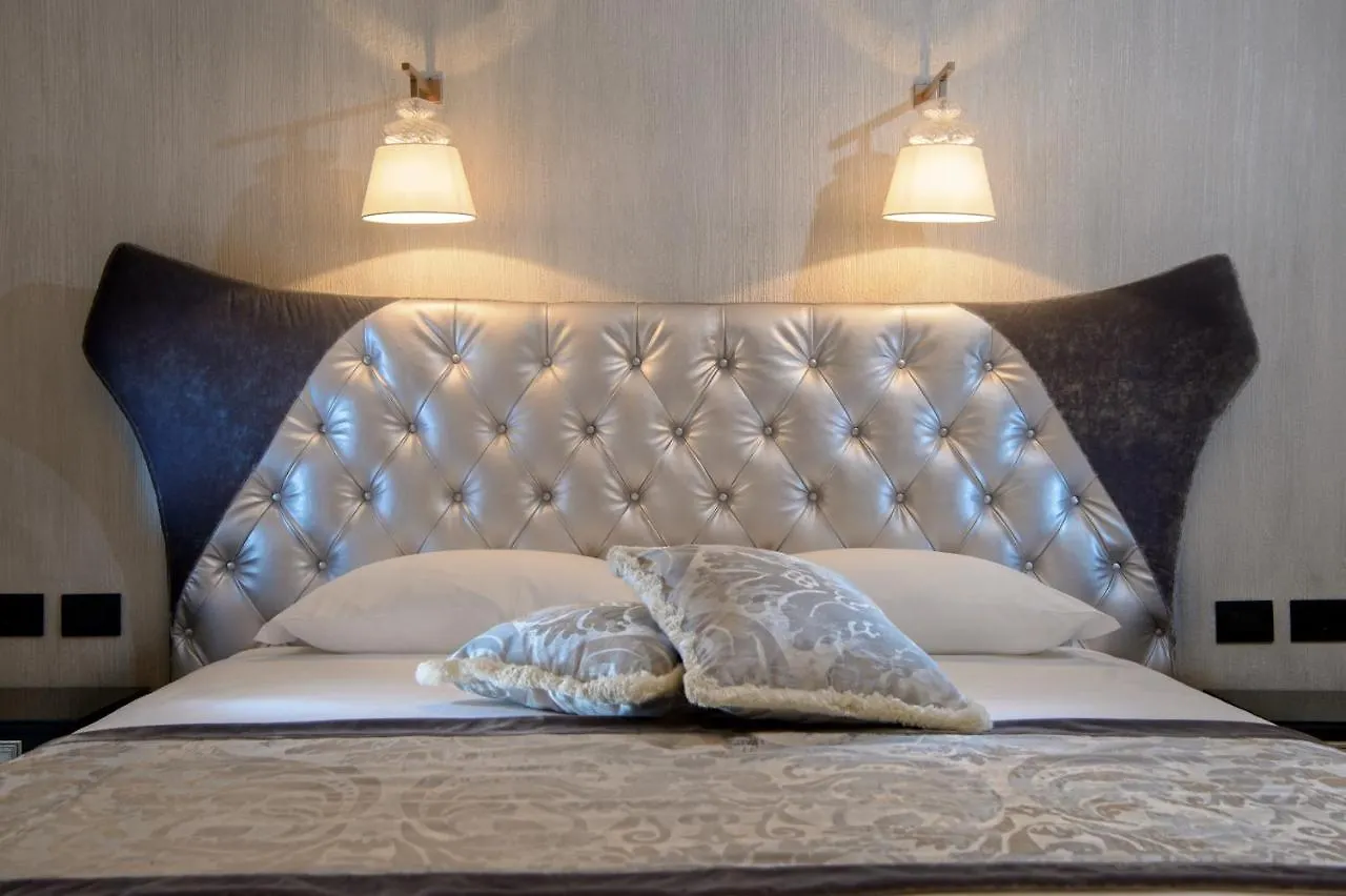 Palazzo Veneziano - Venice Collection Hotel