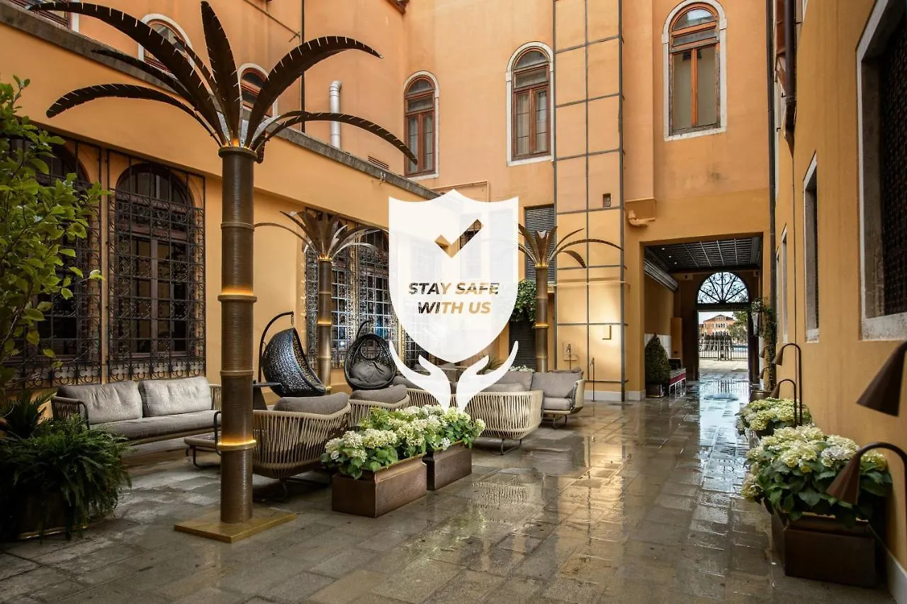 Palazzo Veneziano - Venice Collection 4*,  Italy