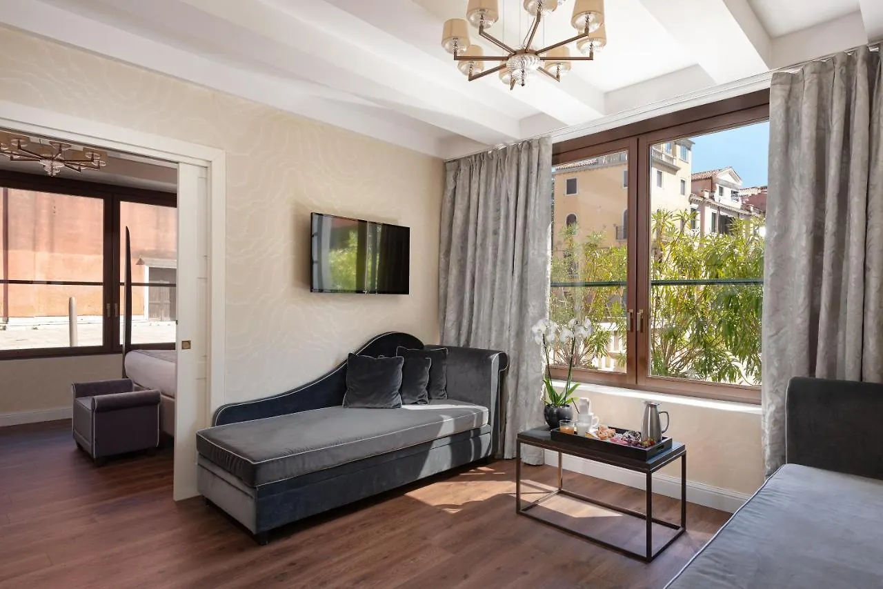 Hotel Palazzo Veneziano - Venice Collection